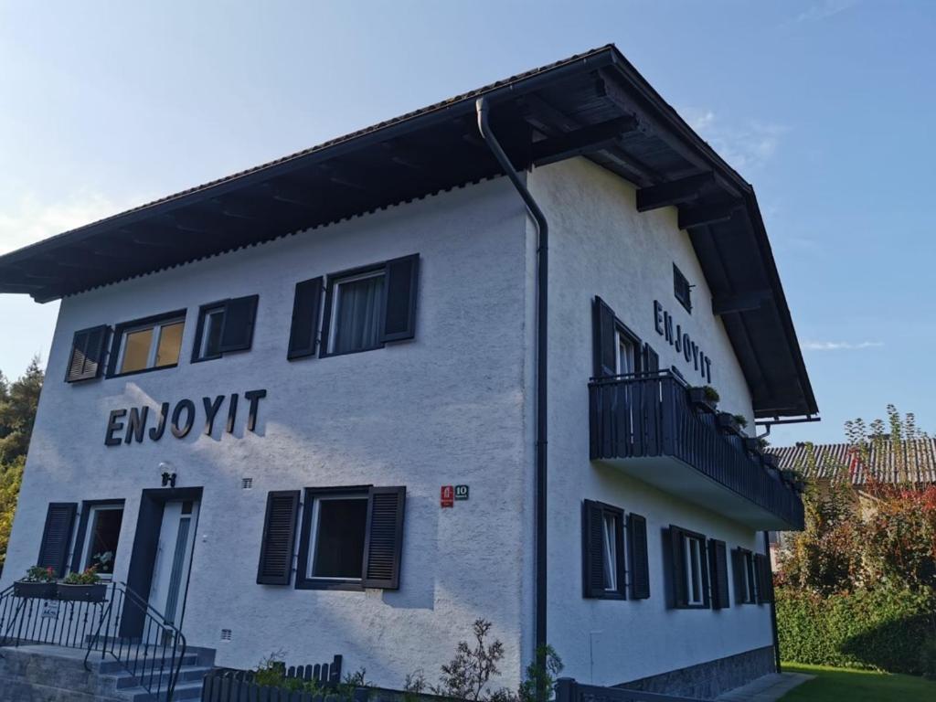 Enjoyit Velden West Hotel Selpritsch Ngoại thất bức ảnh
