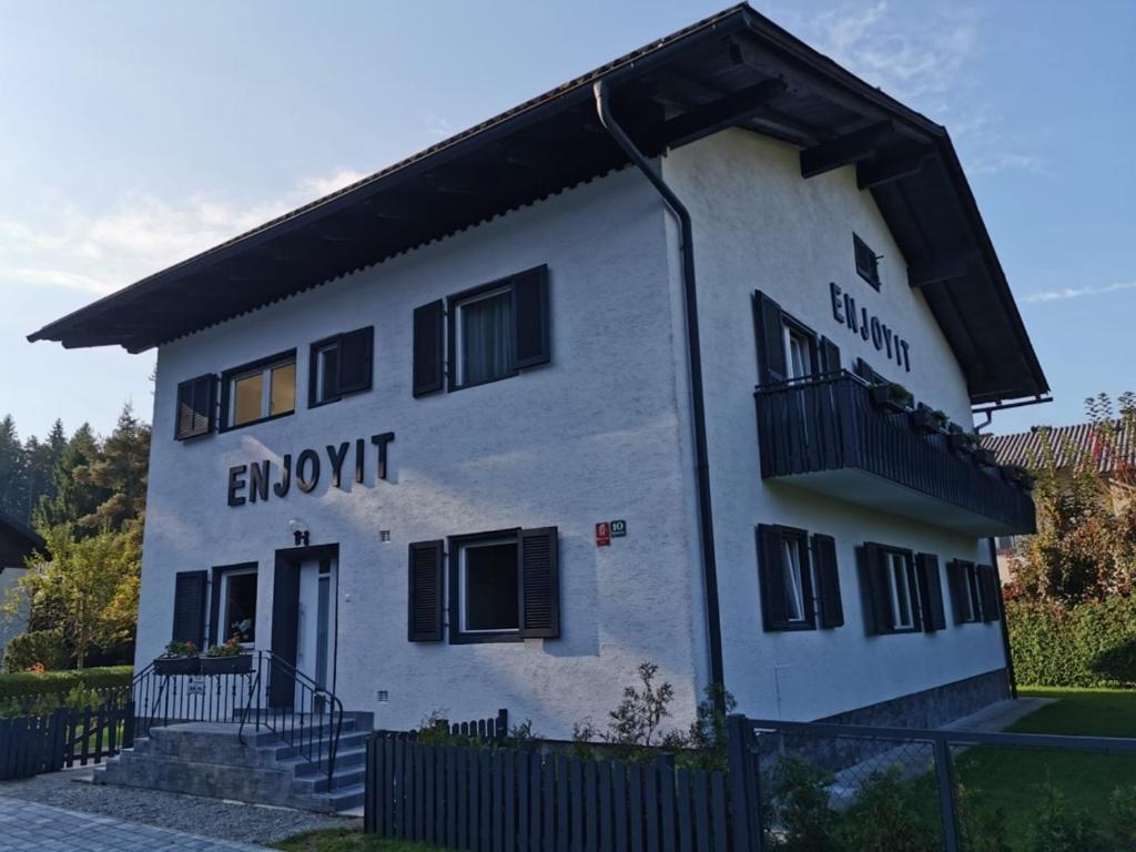Enjoyit Velden West Hotel Selpritsch Ngoại thất bức ảnh