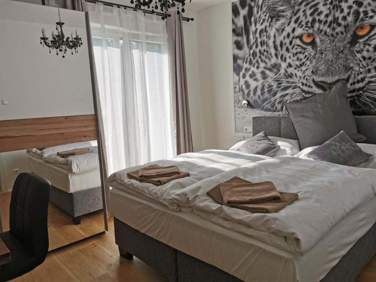 Enjoyit Velden West Hotel Selpritsch Ngoại thất bức ảnh