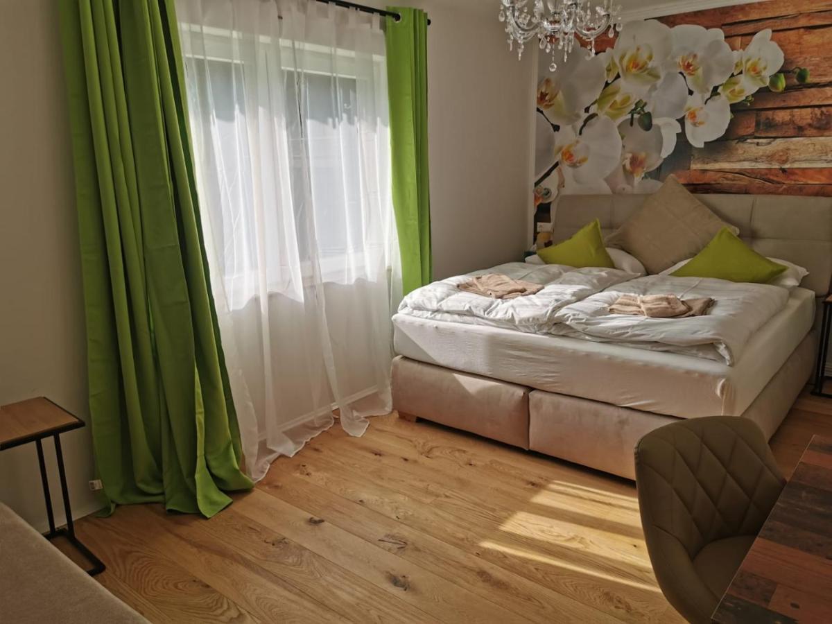Enjoyit Velden West Hotel Selpritsch Ngoại thất bức ảnh
