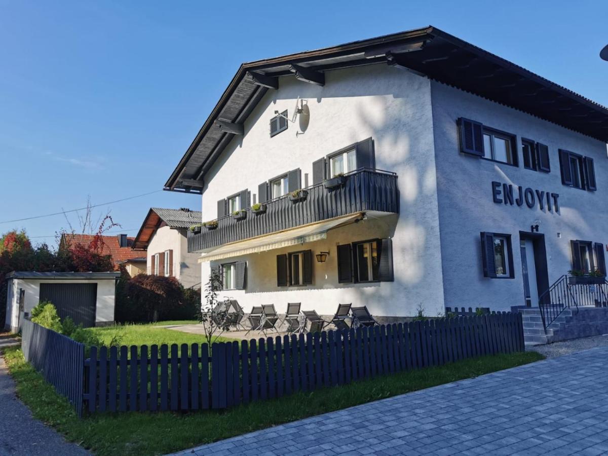 Enjoyit Velden West Hotel Selpritsch Ngoại thất bức ảnh